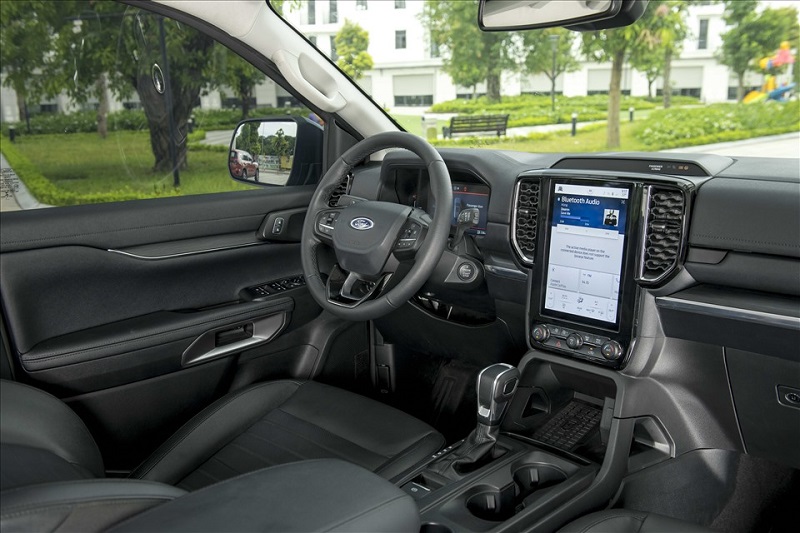 Nội thất Ford Everest 2025