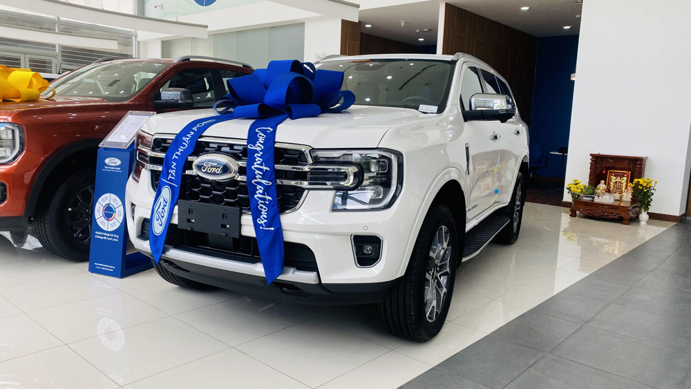 Xe Ford Everest